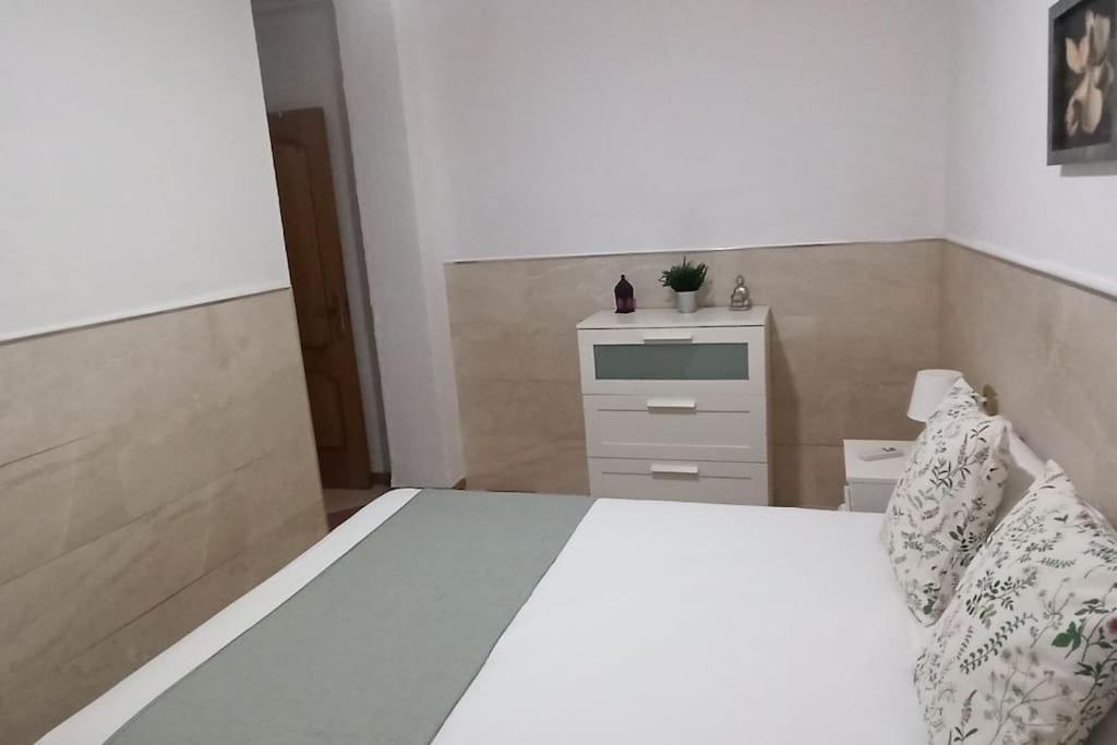 Апартаменты Acogedor Apartamento ¡A 10 Minutos Del Centro De Malaga! Экстерьер фото