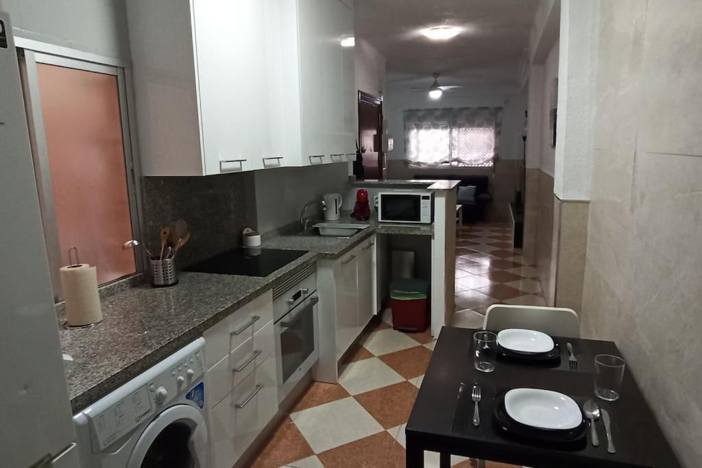 Апартаменты Acogedor Apartamento ¡A 10 Minutos Del Centro De Malaga! Экстерьер фото
