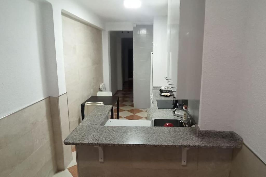 Апартаменты Acogedor Apartamento ¡A 10 Minutos Del Centro De Malaga! Экстерьер фото